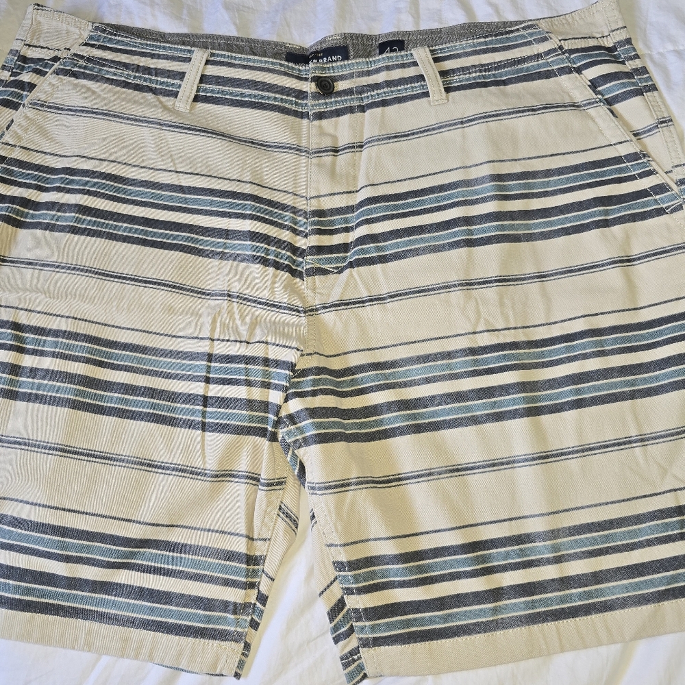 Lucky Brand Tan and Blue Striped Men's Shorts Size 42